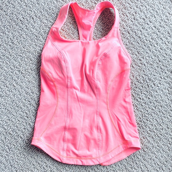 Lululemon Padded Workout Tank Top - Picture 4 of 4
